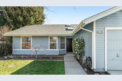 2192 Royal Wood Lane, Turlock, CA 95380 - Photo 5