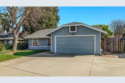 2192 Royal Wood Lane, Turlock, CA 95380 - Photo 3