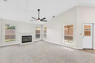 2192 Royal Wood Ln, Turlock, CA 95380 - Photo 19