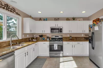 2564 Glenview Drive, Hollister, CA 95023 - Photo 13