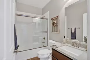 1420 Folsom Meadows Cir, Folsom, CA 95630 - Photo 23