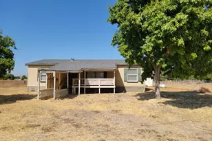 13300 McFarland St, Galt, CA 95632 - Photo 3