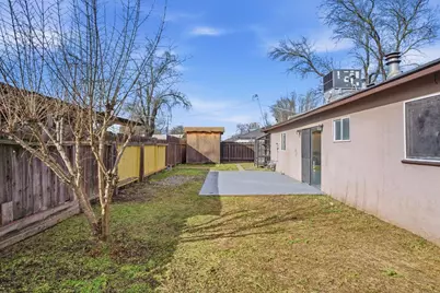 820 Hawthorne Avenue, Modesto, CA 95350 - Photo 21