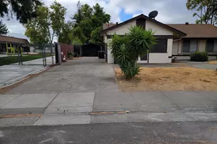 7548 Lindale Dr, Sacramento, CA 95828 - Photo 27