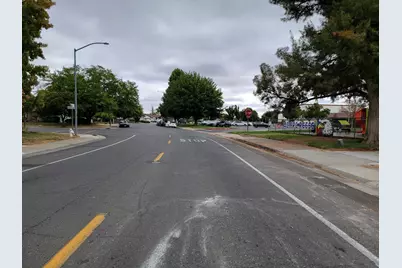 7548 Lindale Drive, Sacramento, CA 95828 - Photo 23