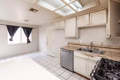 421 Lindsay Avenue, Sacramento, CA 95838 - Photo 21