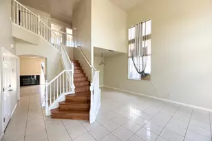 2036 Picasso Way, Stockton, CA 95206 - Photo 7