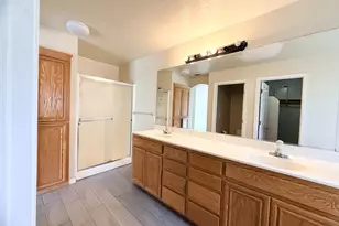 2036 Picasso Way, Stockton, CA 95206 - Photo 35