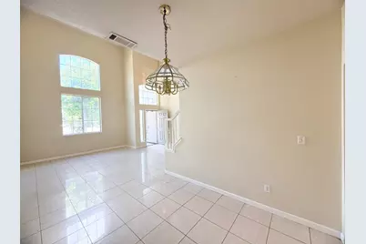 2036 Picasso Way, Stockton, CA 95206 - Photo 13