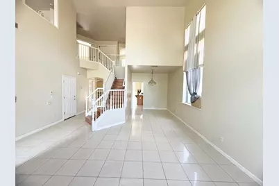 2036 Picasso Way, Stockton, CA 95206 - Photo 9
