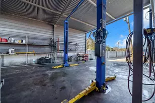 S Airport Way, Stockton, CA 95206 - Photo 17