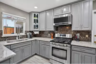 7144 Thomas Drive, North Highlands, CA 95660 - Photo 17