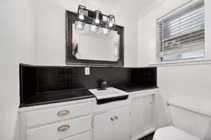 3126 31st St, Sacramento, CA 95817 - Photo 23