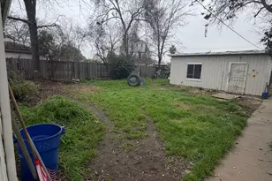 1475 S Tuxedo Ave, Stockton, CA 95204 - Photo 9