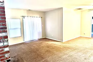 2118 W Sonoma Ave, Stockton, CA 95204 - Photo 31