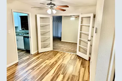 2118 W Sonoma Avenue, Stockton, CA 95204 - Photo 13