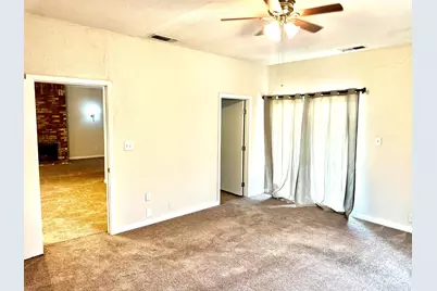 2118 W Sonoma Avenue, Stockton, CA 95204 - Photo 41