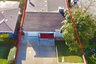 2118 W Sonoma Ave, Stockton, CA 95204 - Photo 3