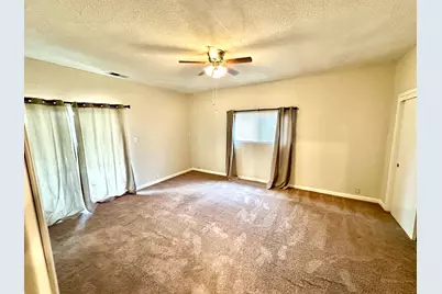 2118 W Sonoma Avenue, Stockton, CA 95204 - Photo 35