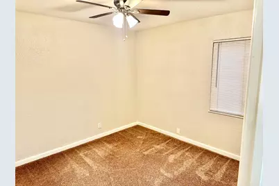 2118 W Sonoma Avenue, Stockton, CA 95204 - Photo 25