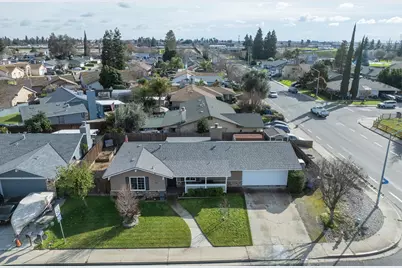 2098 Joett Drive, Turlock, CA 95380 - Photo 33