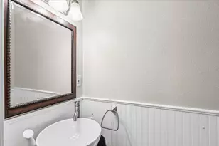 3909 Trillium Ave, Modesto, CA 95356 - Photo 29