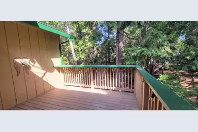 24040 Hitching Post Road, Sonora, CA 95370 - Photo 11