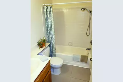 9301 Kilcolgan Way, Elk Grove, CA 95758 - Photo 23