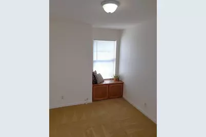 9301 Kilcolgan Way, Elk Grove, CA 95758 - Photo 25