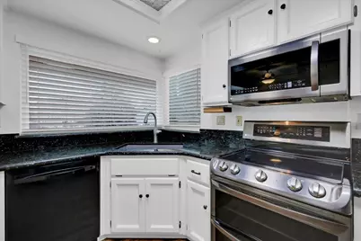 1376 Zephyr Drive, Yuba City, CA 95991 - Photo 19