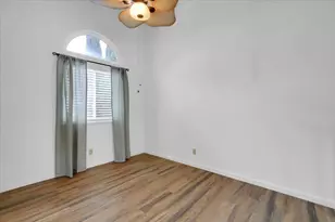 1376 Zephyr Dr, Yuba City, CA 95991 - Photo 15