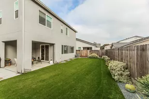 4148 Beverly Ave, Clovis, CA 93619 - Photo 31