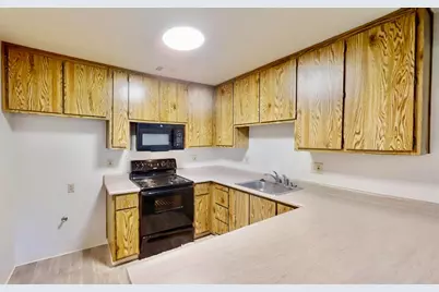 2 Topam Court, Sacramento, CA 95833 - Photo 9