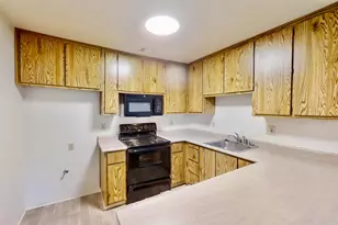 2 Topam Ct, Sacramento, CA 95833 - Photo 9
