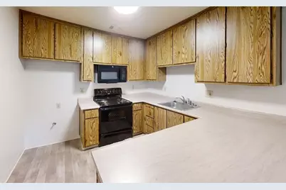 2 Topam Court, Sacramento, CA 95833 - Photo 13