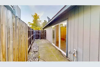 1810 Bandon Way, Sacramento, CA 95833 - Photo 17