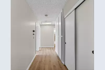 7998 Caceres Way, Sacramento, CA 95823 - Photo 21