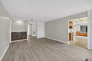 7998 Caceres Way, Sacramento, CA 95823 - Photo 13