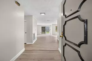 7998 Caceres Way, Sacramento, CA 95823 - Photo 15