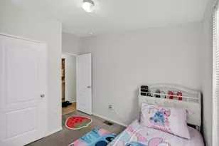 Village Green Dr, Sacramento, CA 95838 - Photo 15