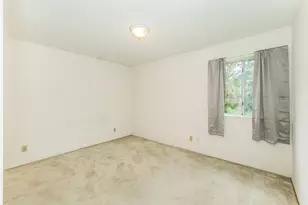 9659 N Shenandoah Ln, Fresno, CA 93720 - Photo 31