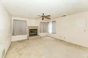 9659 N Shenandoah Ln, Fresno, CA 93720 - Photo 11