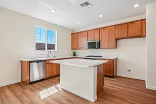 2460 Satin Leaf St, Lodi, CA 95242 - Photo 7