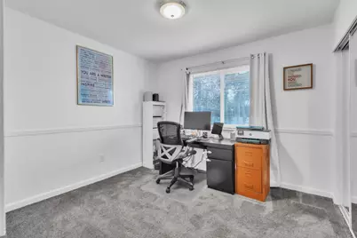 10243 Pistachio Way, Sacramento, CA 95827 - Photo 15