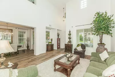 3046 Indianapolis Avenue, Clovis, CA 93619 - Photo 9