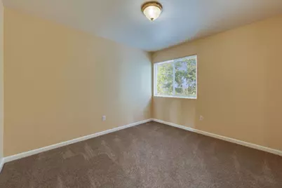 8956 E Valley Drive, Elk Grove, CA 95624 - Photo 23