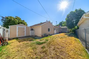 905 Roble Ave, Modesto, CA 95354 - Photo 25