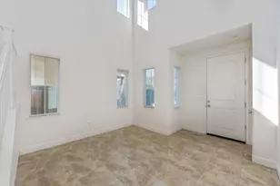 8444 Vila Gale Way, Elk Grove, CA 95757 - Photo 11