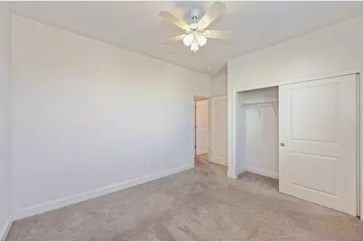 8444 Vila Gale Way, Elk Grove, CA 95757 - Photo 25