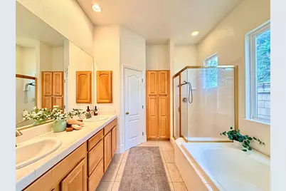 12104 Gold Pointe Lane, Gold River, CA 95670 - Photo 27